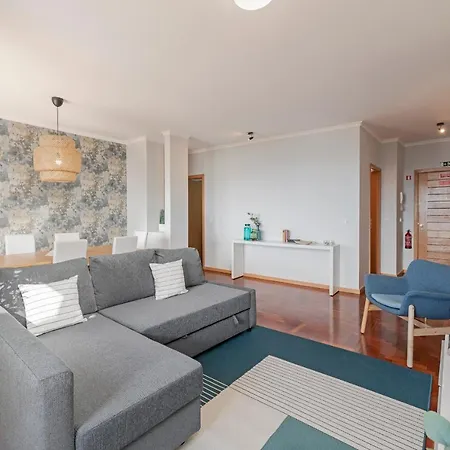 Garajau Iv By An Island * Canico (Madeira)