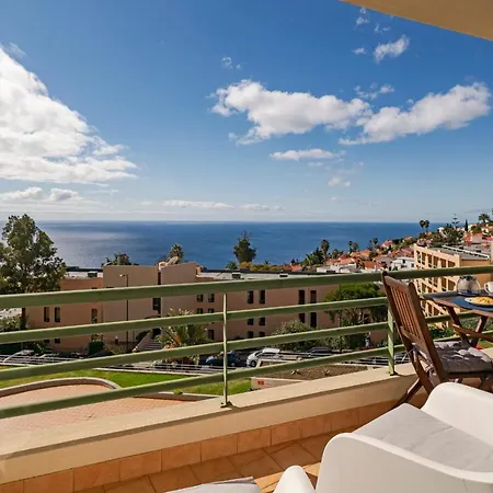 Garajau Iv By An Island * Canico (Madeira)