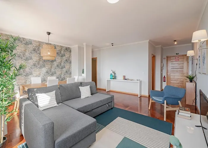 Garajau Iv By An Island * Caniço